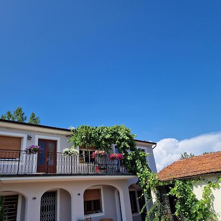 Wine House Bed & Breakfast คาปานโนริ ภายนอก รูปภาพ