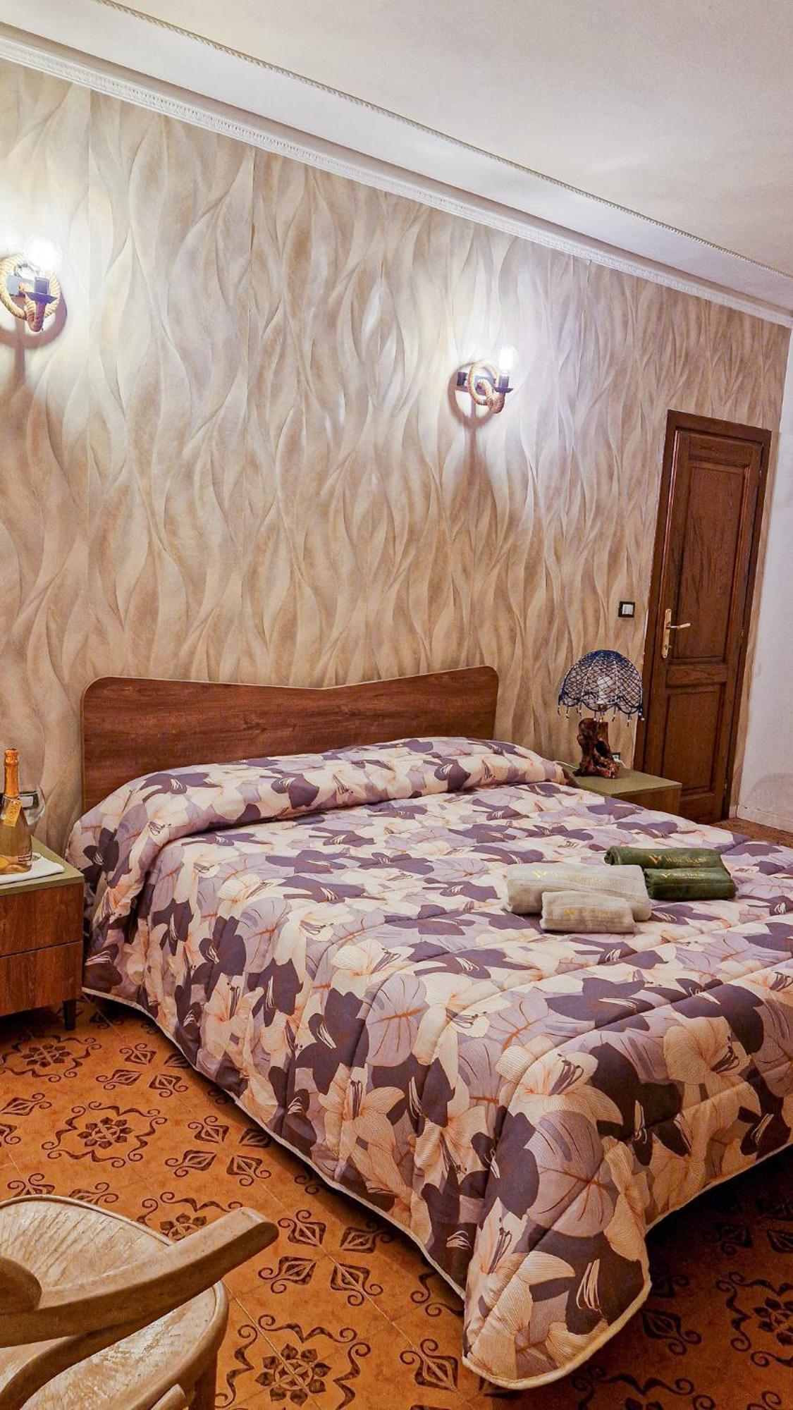 Wine House Bed & Breakfast คาปานโนริ ภายนอก รูปภาพ