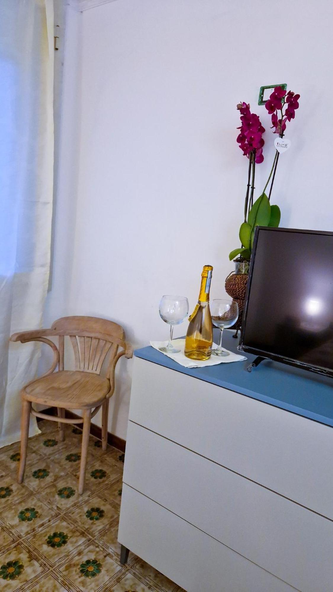 Wine House Bed & Breakfast คาปานโนริ ภายนอก รูปภาพ